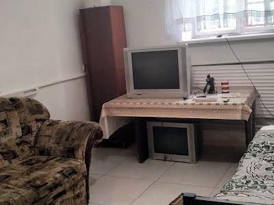 квартира за адресою Карпатська, 15