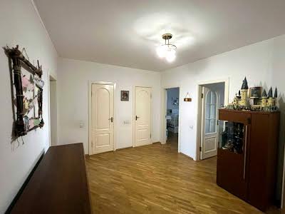 квартира по адресу Смелянская ул., 10/31