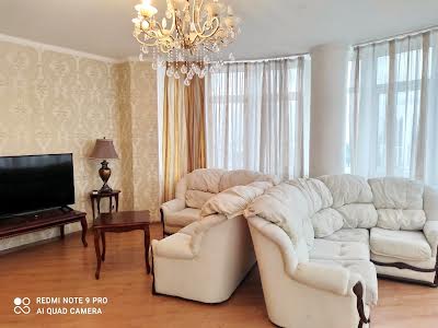 квартира за адресою Дмитрівська вул., 75