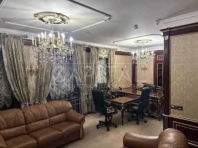 коммерческая по адресу Костёльная ул., 6