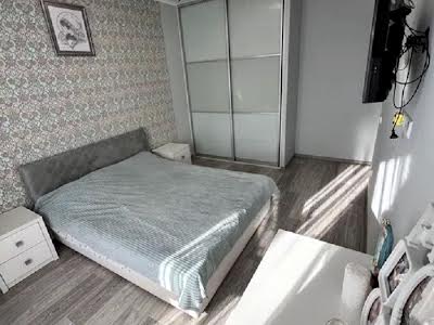 квартира за адресою Зелена вул., 10