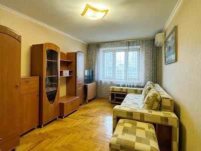квартира за адресою Володимира Івасюка просп. (Героїв Сталінграду), 14Б