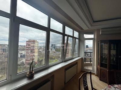 квартира за адресою Старонаводницька вул., 6Б