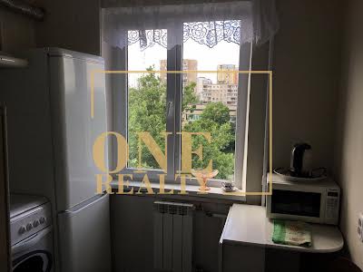 квартира за адресою Пантелеймона Куліша вул. (Челябінська), 3