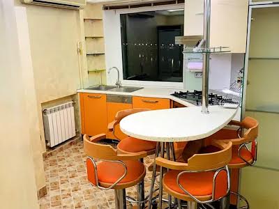 квартира по адресу Флоренции ул., 1/11