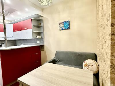 квартира по адресу Осенняя ул., 33