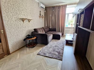 квартира за адресою Гоголівська вул., 32-Б