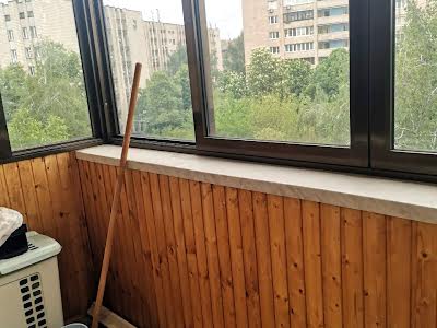 квартира за адресою Авіаконструктора Антонова вул., 7