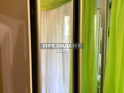 квартира за адресою Семінарська вул., 13