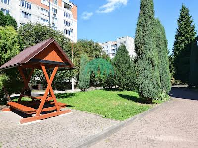 квартира за адресою Витвицького вул. (Луначарського), 8