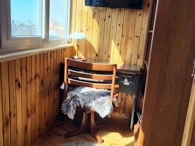 квартира за адресою Драгоманова вул., 1к