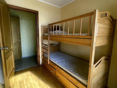 квартира за адресою Дмитрівська вул., 2