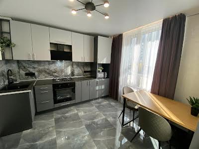 квартира за адресою Нова Виноградна вул., 2