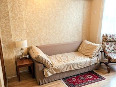 квартира за адресою Автозаводська вул., 29а