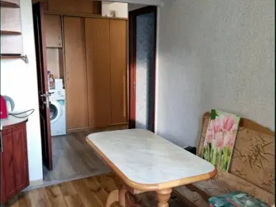 квартира за адресою Миколи Ушакова вул., 12