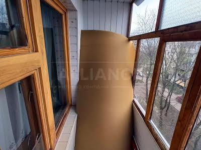 квартира за адресою Василя Симоненка вул., 6