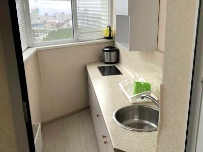квартира за адресою Світла вул., 3д