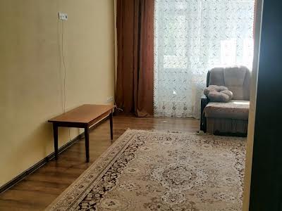 квартира за адресою Володимира Лучаковського вул., 13
