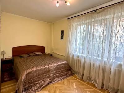 квартира за адресою Дніпро, Олександра Поля вул., 131-А