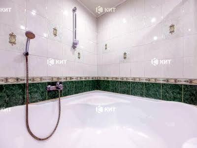 квартира за адресою Каденюка вул., 26б