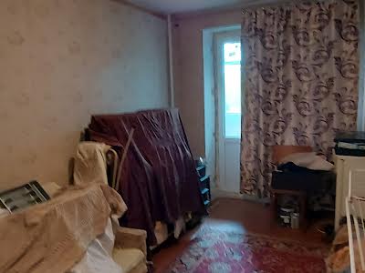 квартира по адресу Квітнева ул., 4а
