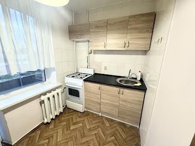квартира по адресу Оболонский просп., 34-Б