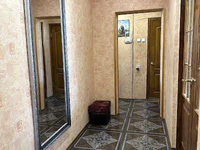 квартира за адресою Сержа Лифаря вул. (Олександра Сабурова), 1