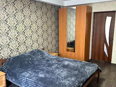 квартира за адресою Празька вул., 25/1