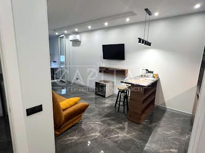 квартира за адресою вул зарічна, 4