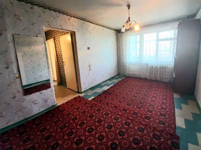 квартира за адресою Десантна вул., 4