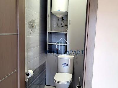 квартира по адресу Івана Кавалерідзе ул., 3