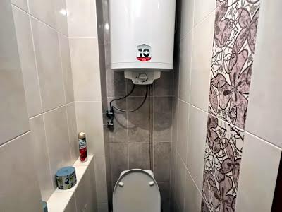 квартира за адресою Слави бульв., 18