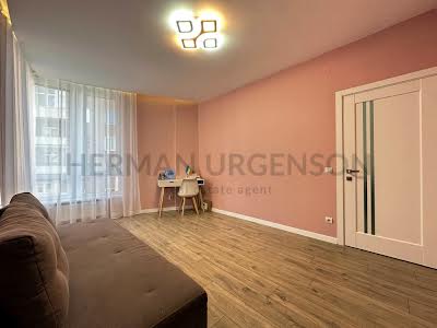квартира за адресою Гленца, 22
