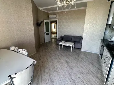 квартира за адресою Леонтовича вул. (Бєлінського), 16