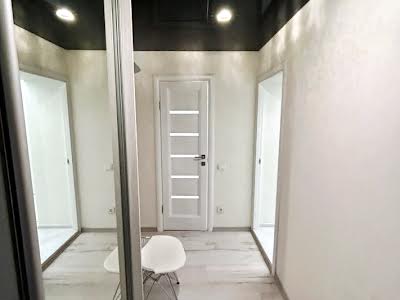 квартира за адресою Боголюбова вул., 6