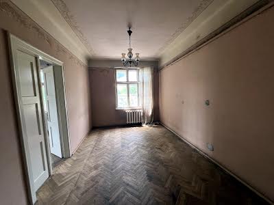 квартира за адресою Івана Франка вул., 35