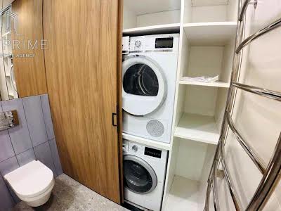 квартира за адресою Салютна вул., 2к6