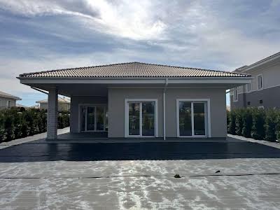 будинок за адресою с. Вишеньки, Хмарова, 36