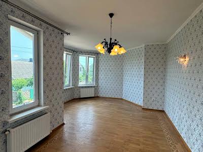 будинок за адресою Яблунева, 13