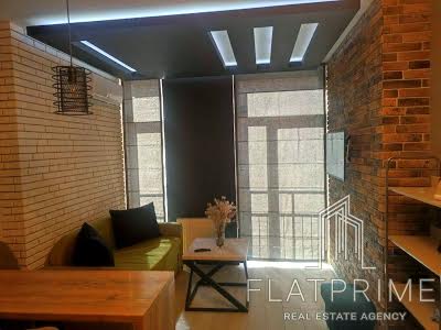 квартира за адресою Регенераторна вул., 4