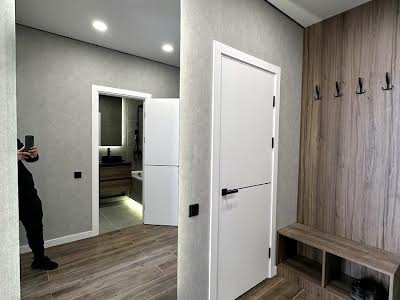 квартира за адресою Свободи вул., 1-C