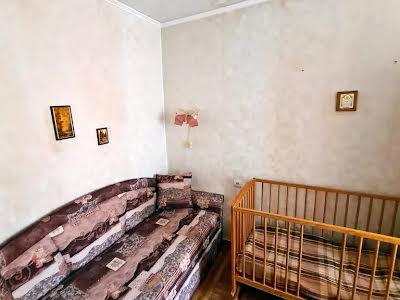 квартира за адресою Робоча вул., 65