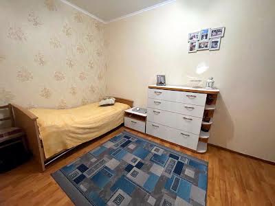 квартира за адресою Масивна вул., 32