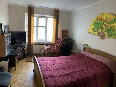 квартира за адресою Львівська вул. (Пермська), 6