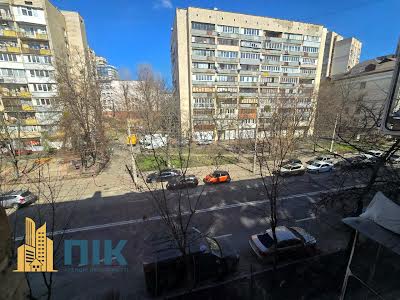 квартира за адресою Білоруська вул., 7/9