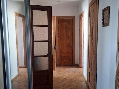 квартира по адресу Винники, Кольцевая ул., 11