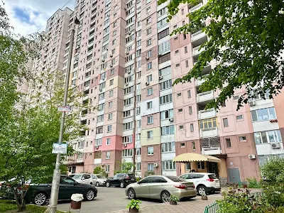 квартира за адресою Олени Пчілки вул., 4