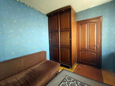 квартира за адресою Малиновского, 31