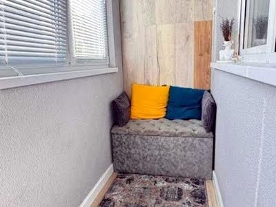 квартира за адресою Драгоманова вул., 10