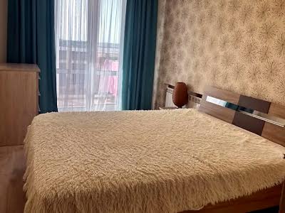 квартира за адресою Андрія Первозванного вул. (Стахурського), 14